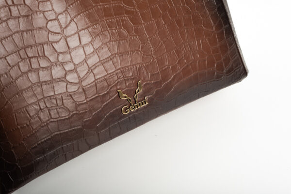 Δερμάτινη τσάντα Genui leather με ζωνάκι καφέ - Image 6