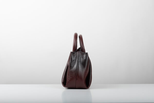Δερμάτινη τσάντα Genui Leather με πιέτες και χερούλι Μπορντώ - Image 4