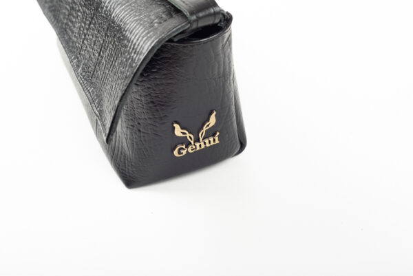 Δερμάτινη τσάντα Genui Leather μακρόστενη ώμου Μαύρη - Image 5